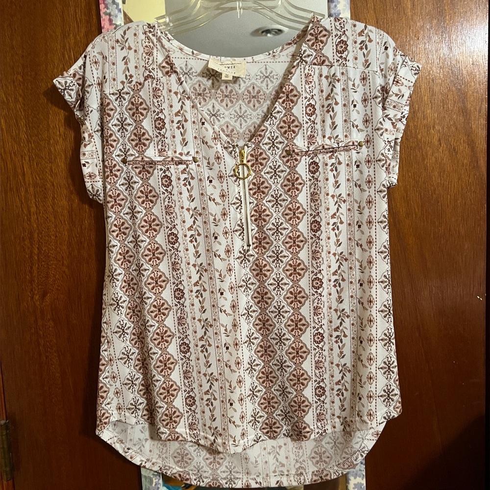 Flower & Feather Womens 1/4 Zip Pullover Top Size M NWOT